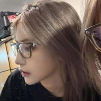 Viên Nhất Kỳ[ nàng]