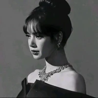 Lalisa Manobal_Li+ bạn cô