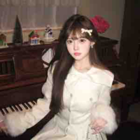 Huỳnh Như 