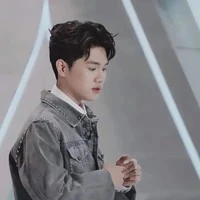 Hoàng đức duy