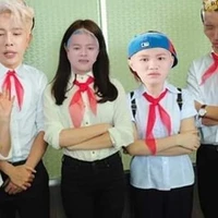 gái đẹp đu RhyCap nòo😘