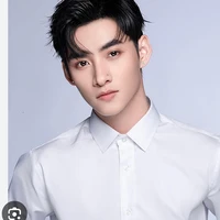 Hùng Huỳnh