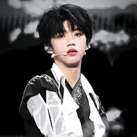 Trương Hàm Thụy²