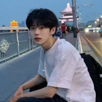 Hoàng Lưu Bạch Dương