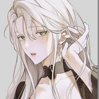 Emily Grindelwald/Thanh Anh