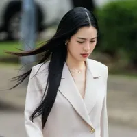 Lingling Sirilak Kwong 