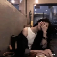 Người Dẫn Truyện