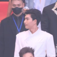 Trần Minh Hiếu"hieuthuhai"