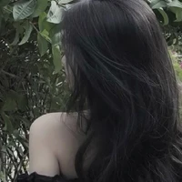HOÀNG ÁNH TUYẾT