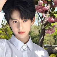 (Ngũ thiếu) Bạch Cửu