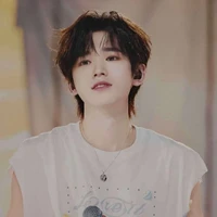 Tống Á Hiên