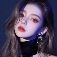 Alisa Julia (mẹ becky)