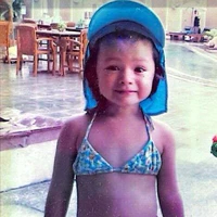 Becky nhỏ