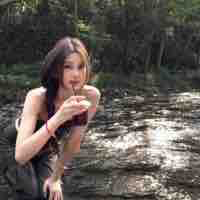 Dương Linh Di