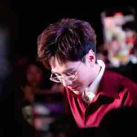 Lê Quang Hùng 