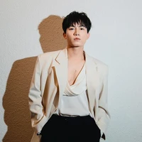 anh tú