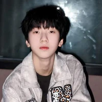 Nhiếp Vĩ Thần