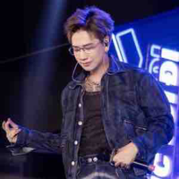 Hoàng Kim Long