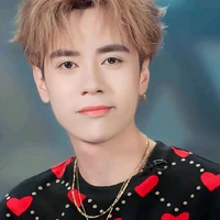 Quang Hùng