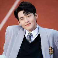 Huỳnh Hoàng Hùng • gemini hùng huỳnh •