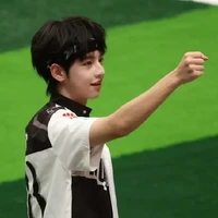 Dương Hàm Bác