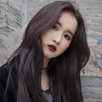 Chu Hà Hương Giang (mẹ kế cô)