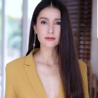 Anna ( Giám đốc CTY Aou )