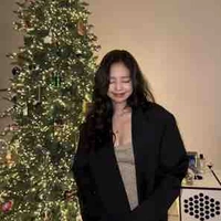 Kim Jennie (Em)