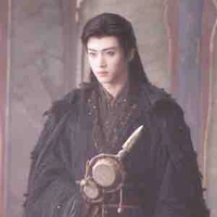 Ly Luân 