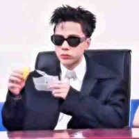   Lê Quang hùng(phone)