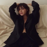 Ying Anada (bạn cô)