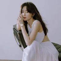Yonive(mẹ nàng)