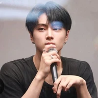 Park Jongseong (jay)