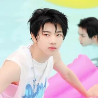 Trương Hàm Thụy - Cậu