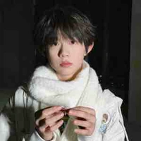 Trần Dịch Hằng-em