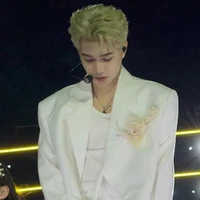 Hoàng Đức duy