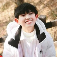 Trương Cực _lúc bé _cậu