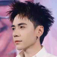 Lê Quang Hùng 