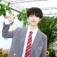 Tô Tân Hạo(bạn cậu)