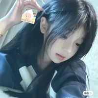 Lâm Chi Chi_Bé cam