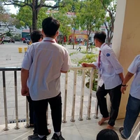 Đàn em của doanh