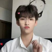 Hùng Huỳnh