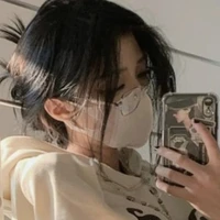 Lưu Uyển Vy-nữ9