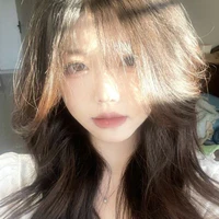 (Nữ)