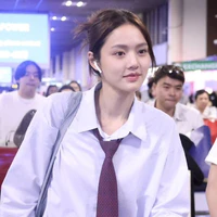 Lookmhee Punyapat Wangpongsathaporn