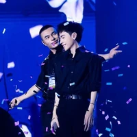Quang Hùng(Phone)