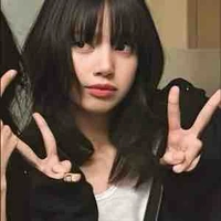 Lalisa( lúc 13t)