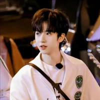 Hạ Tuấn Lâm_y