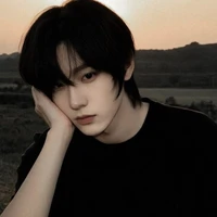 Hoàng Song Ngư-25t