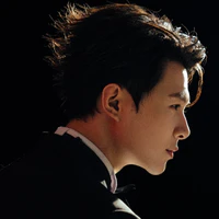Bùi anh tú
